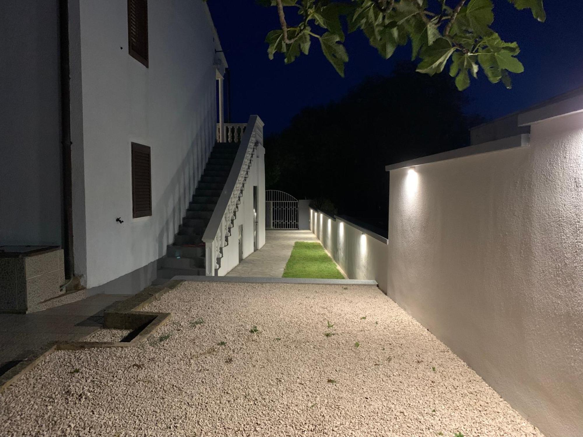 Apartmani Antonela Seline Zewnętrze zdjęcie